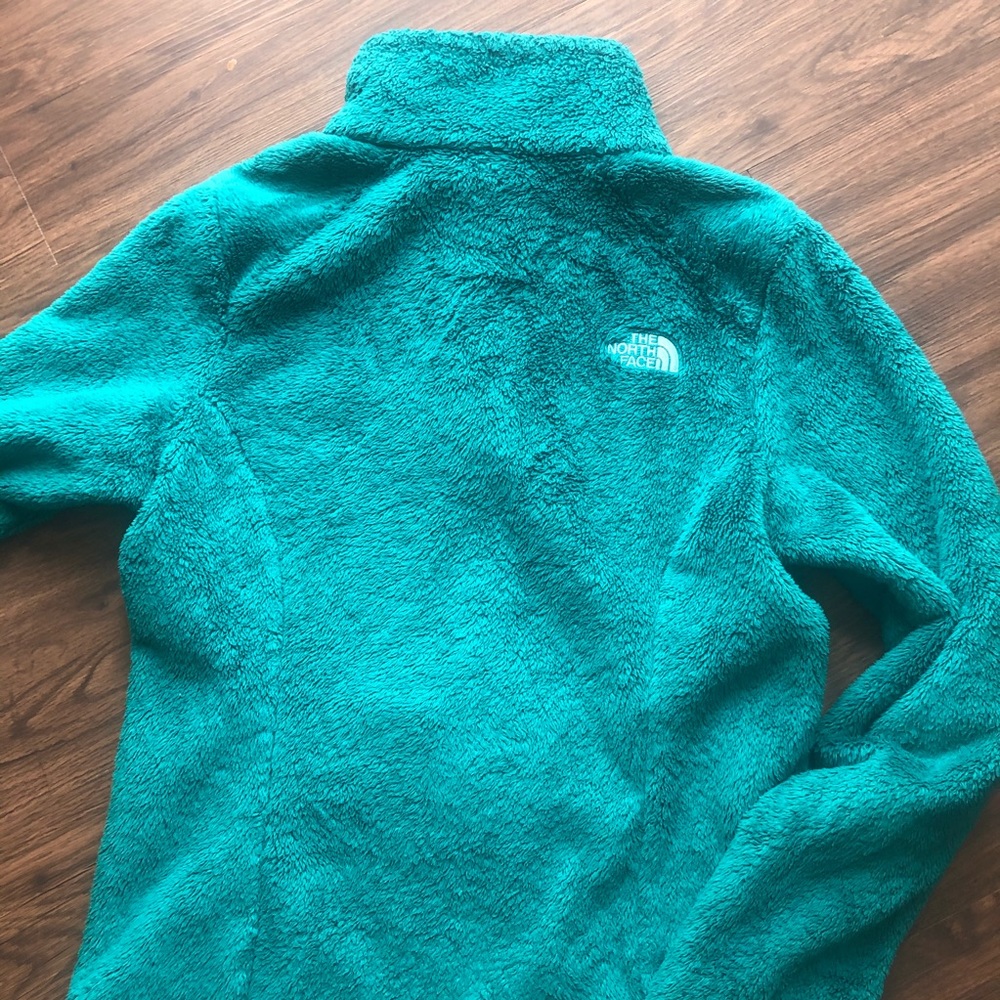 The North Face fuzzy jacket - Picture 7 of 7